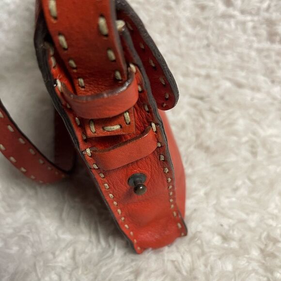 Johnny Farah New York Leather Red small shoulder bag Stitching accent. - Picture 7 of 14